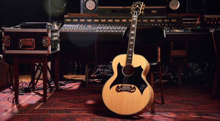 Gibson Tom Petty SJ-200 Wildflower