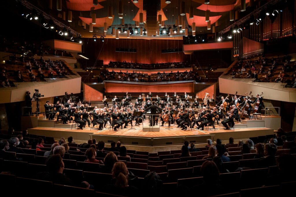 1.000 der 2.250 Plätze waren besetzt / © Berliner Philharmonie