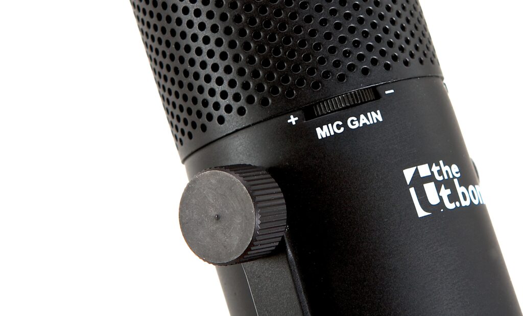 "Mic Gain" ist nicht unbedingt ein Luxus, aber an vielen preiswerten USB-Mikrofonen dennoch nicht zu finden.