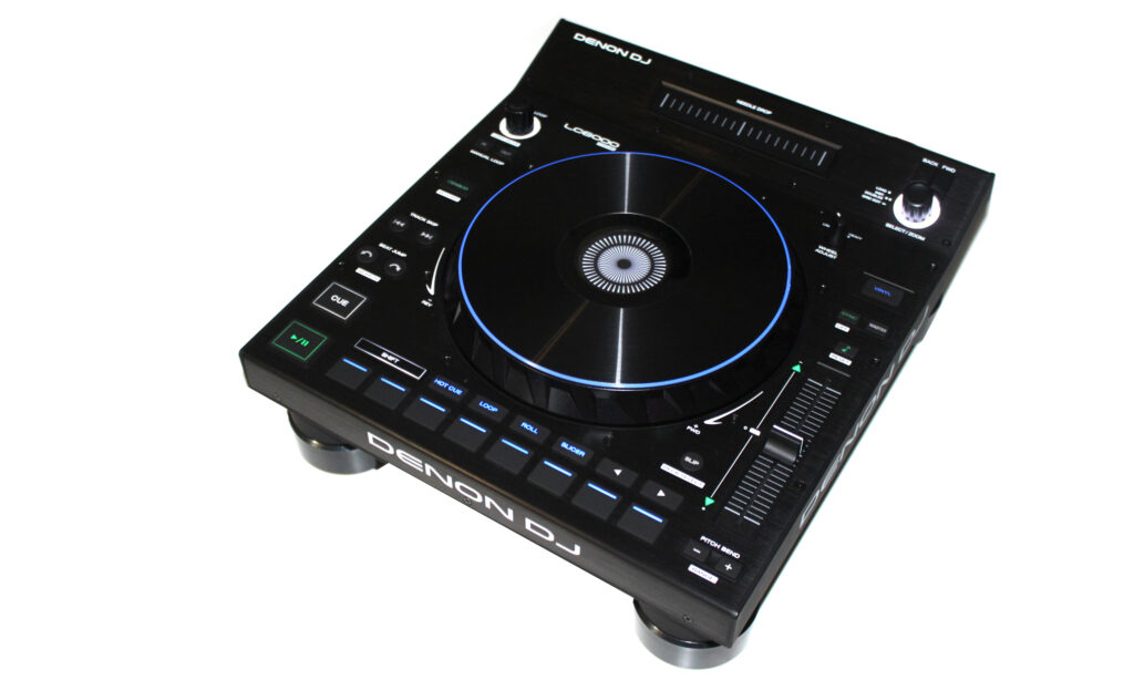 Der 100 mm lange Dual-Precision-Pitchfader am Denon DJ LC6000 Controller