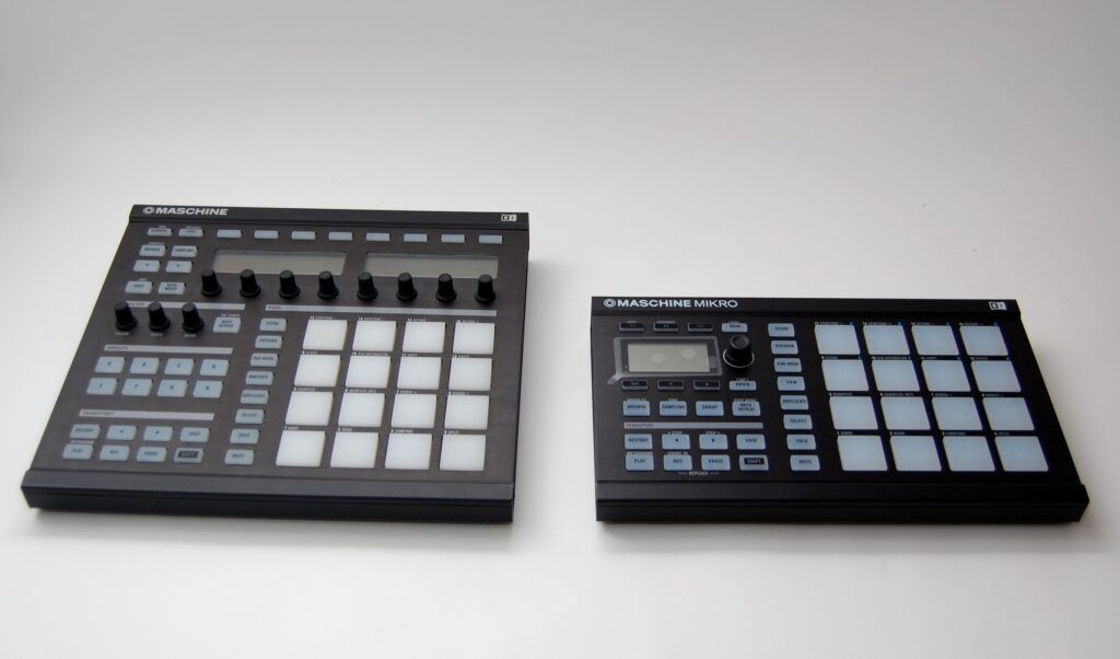 Vergleich1_Maschine_Mikro_Native_Instruments_05-1017460 Bild