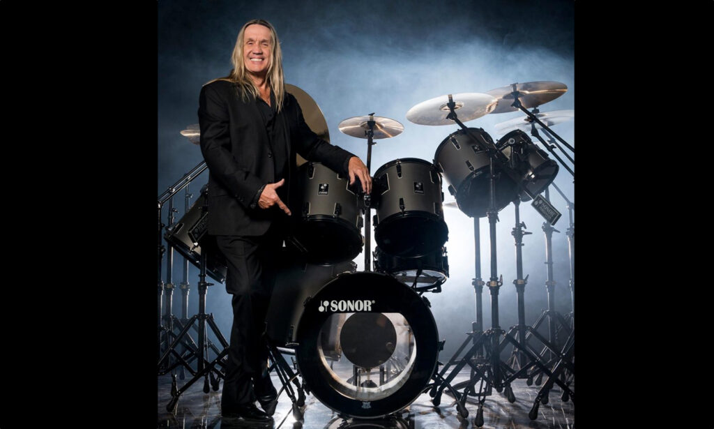 Nicko Mc Brain spielt wieder Sonor Drums / Bild: zur Verfügung gestellt von Sonor