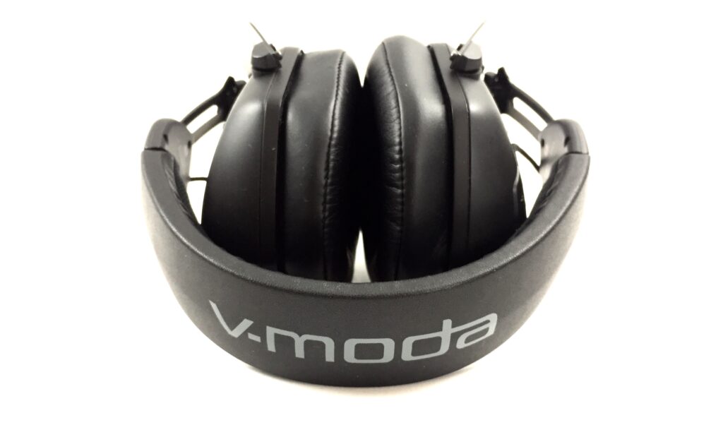 21_V-Moda_CrossfadeIIwireless