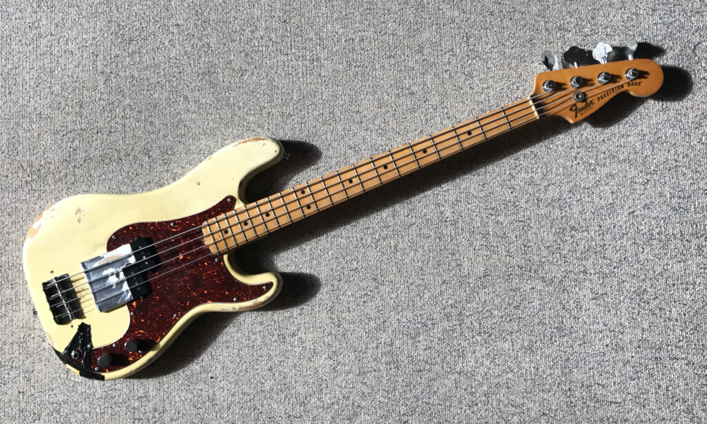 Bass 3 war der Fender Precision Bass von 1978.