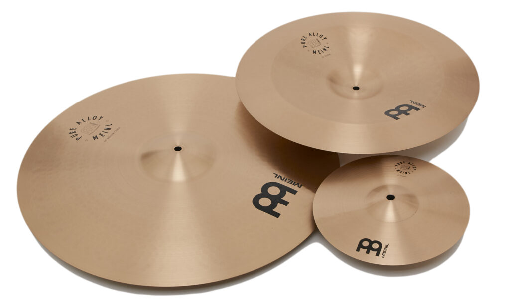 Besonders das 22" Medium Crash und 10" Splash reihen sich nahtlos in die bekannten Pure Alloy Modelle ein.