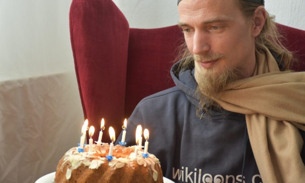 Wikiloops feiert 2020 seinen neunten Geburtstag.