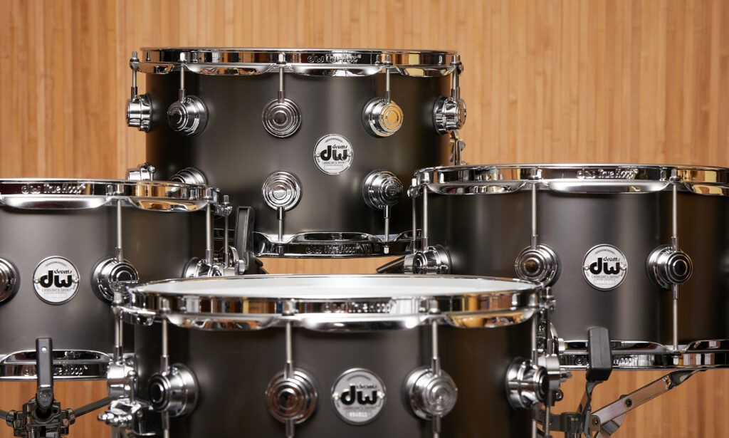 01_DW_Collectors_Satin_Black_Over_Brass_Snares_Test