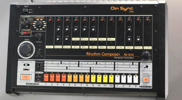 Din Sync RE-808