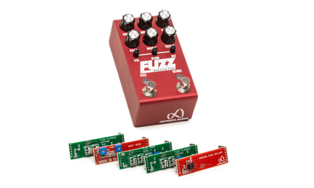 Das Jackson Audio Modular Fuzz bietet dank modularer Bauweise einen großen Funktionsumfang und liefert authentische Sounds der Fuzz-Klassiker.