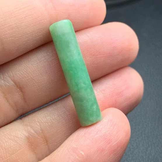 หยกพม่า แท้ บ่อเก่า กระบอง เขียวแอปเปิล ขาว จี้ ห้อยคอ Natural Burma Jade AType เครื่องประดับ
