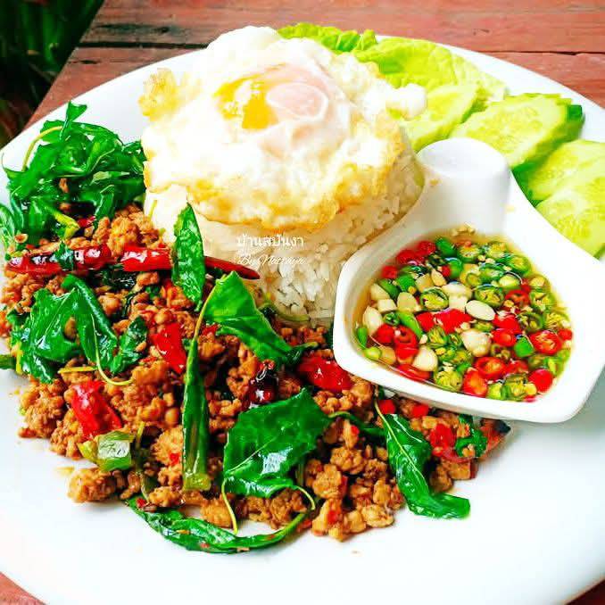 หมีกะเพรา