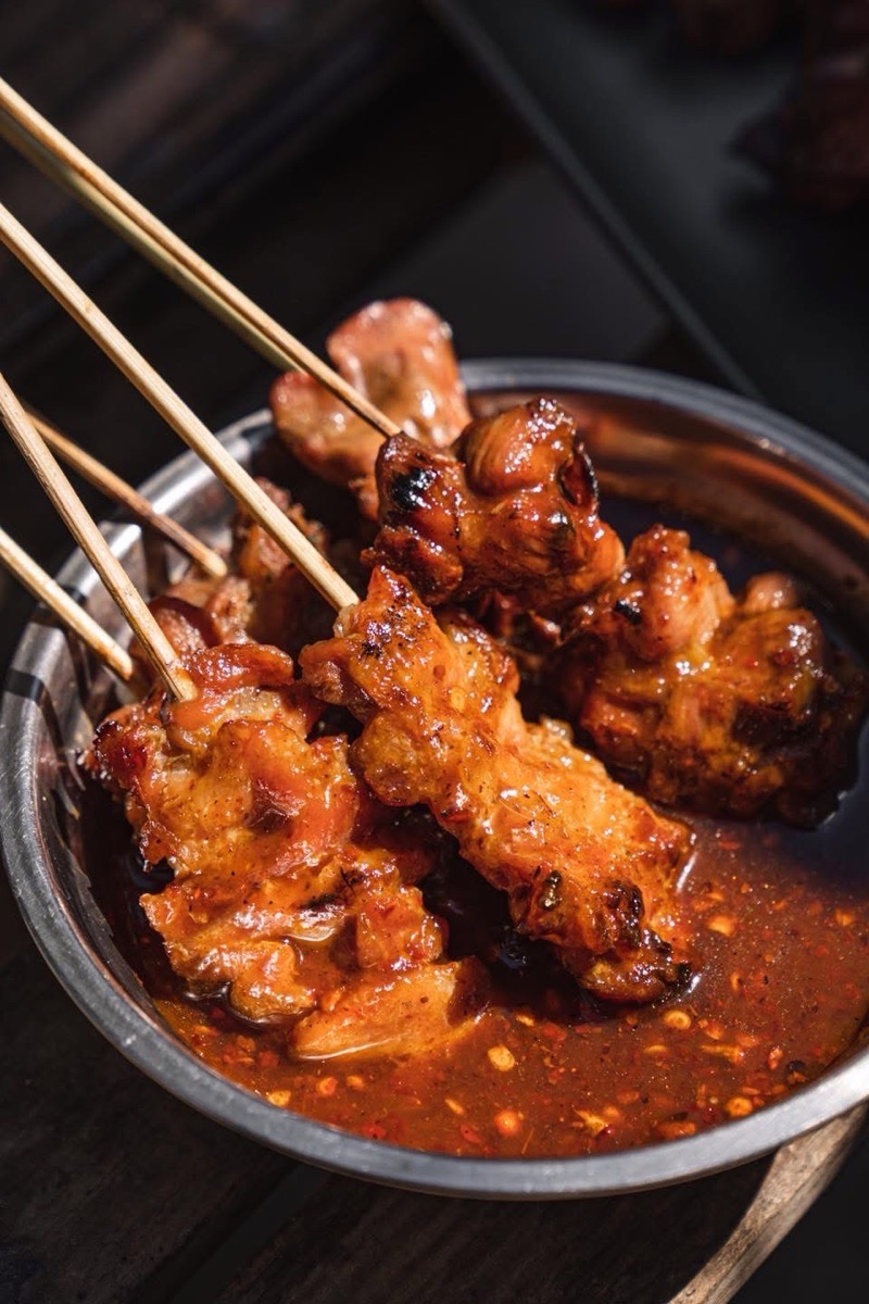 หมูปิ้งคิงคอง๑ - สาทร 2
