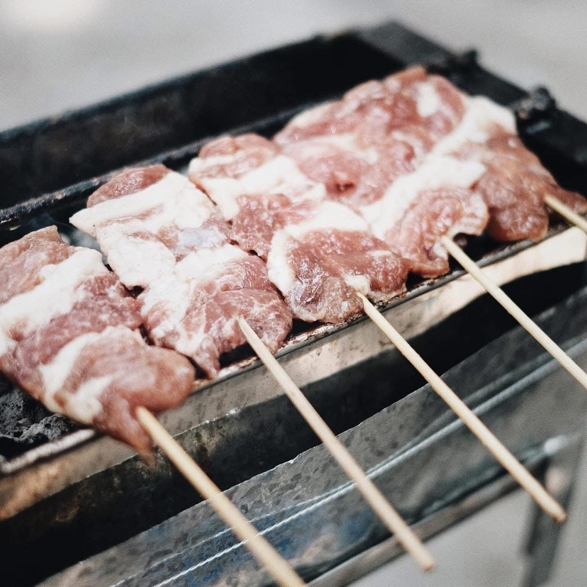หมูปิ้งคิงคอง๑ - สาทร 3