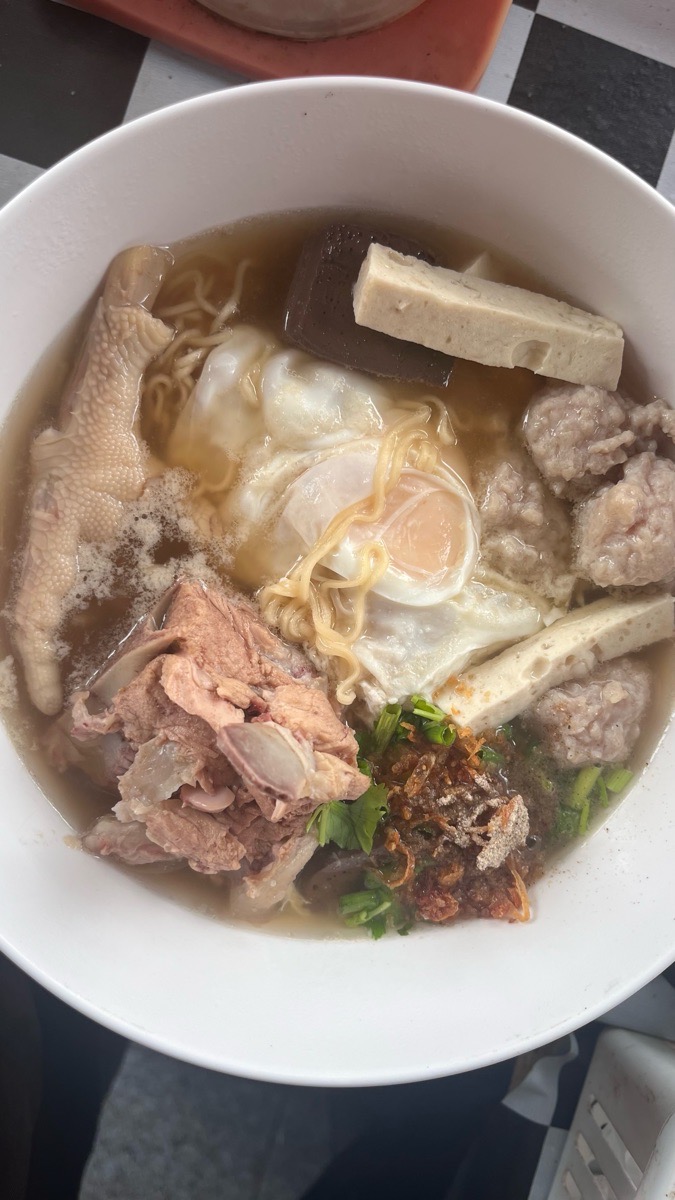 ร้านแม่เพียรส้มตำ 3