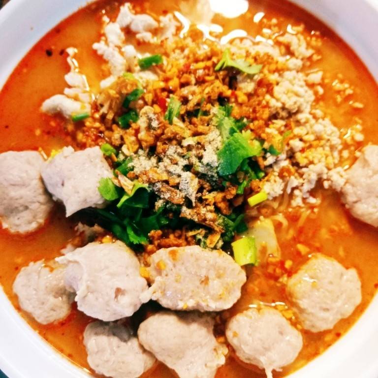 ร้านก๋วยเตี๋ยวหมูโคตรอร่อย 3