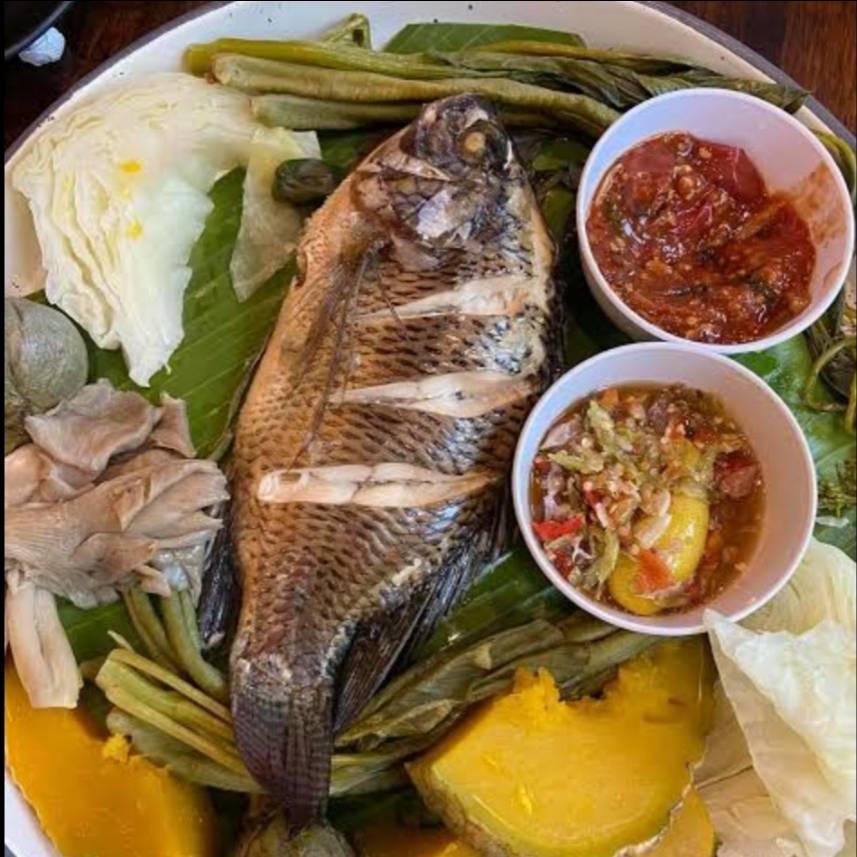 คุณนายปลานึ่งแจ่วสั่งได้ 3