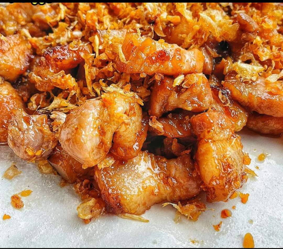 หมูทอดกระเทียมพริกไท (ตลาดกรุงนนท์) 2