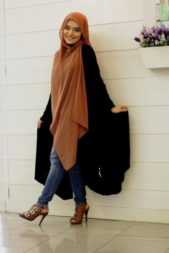 Knee-hijab-style