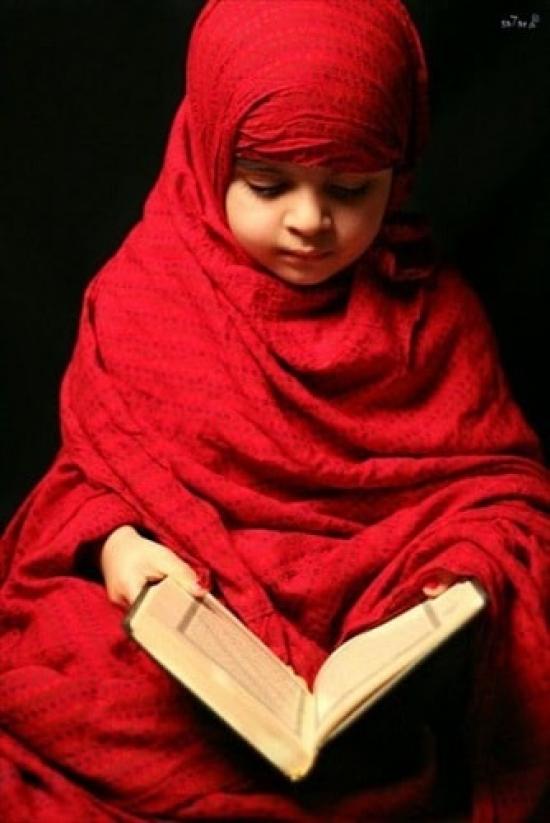 kids-prayer-hijab