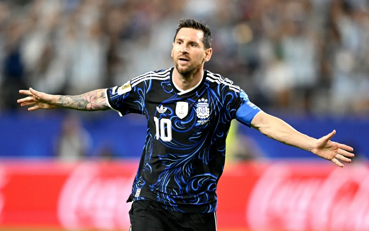 Messi scores his seventh straight World Cup game, leapfrogging Mbappe to Golden Boot lead