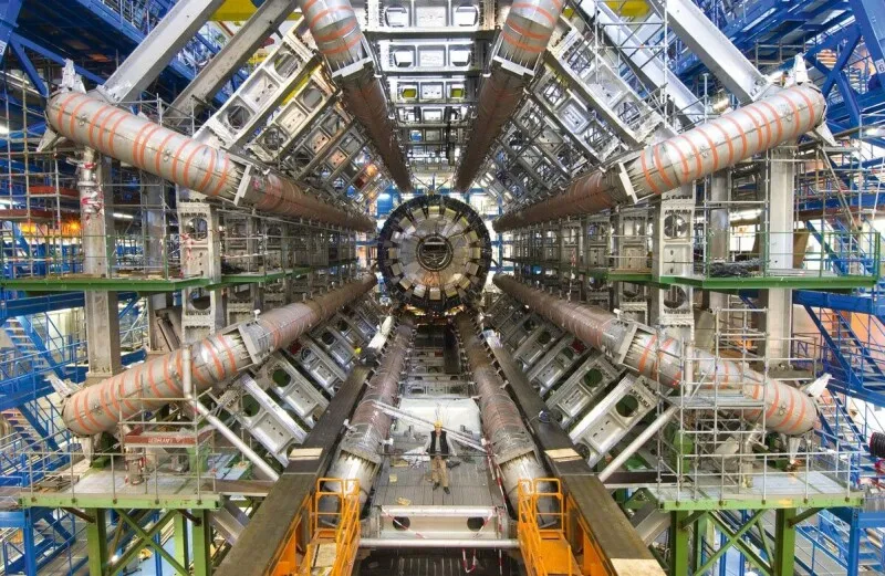 LHC powers down for 4 years so HiLumi LHC can deliver 10x collisions by 2030