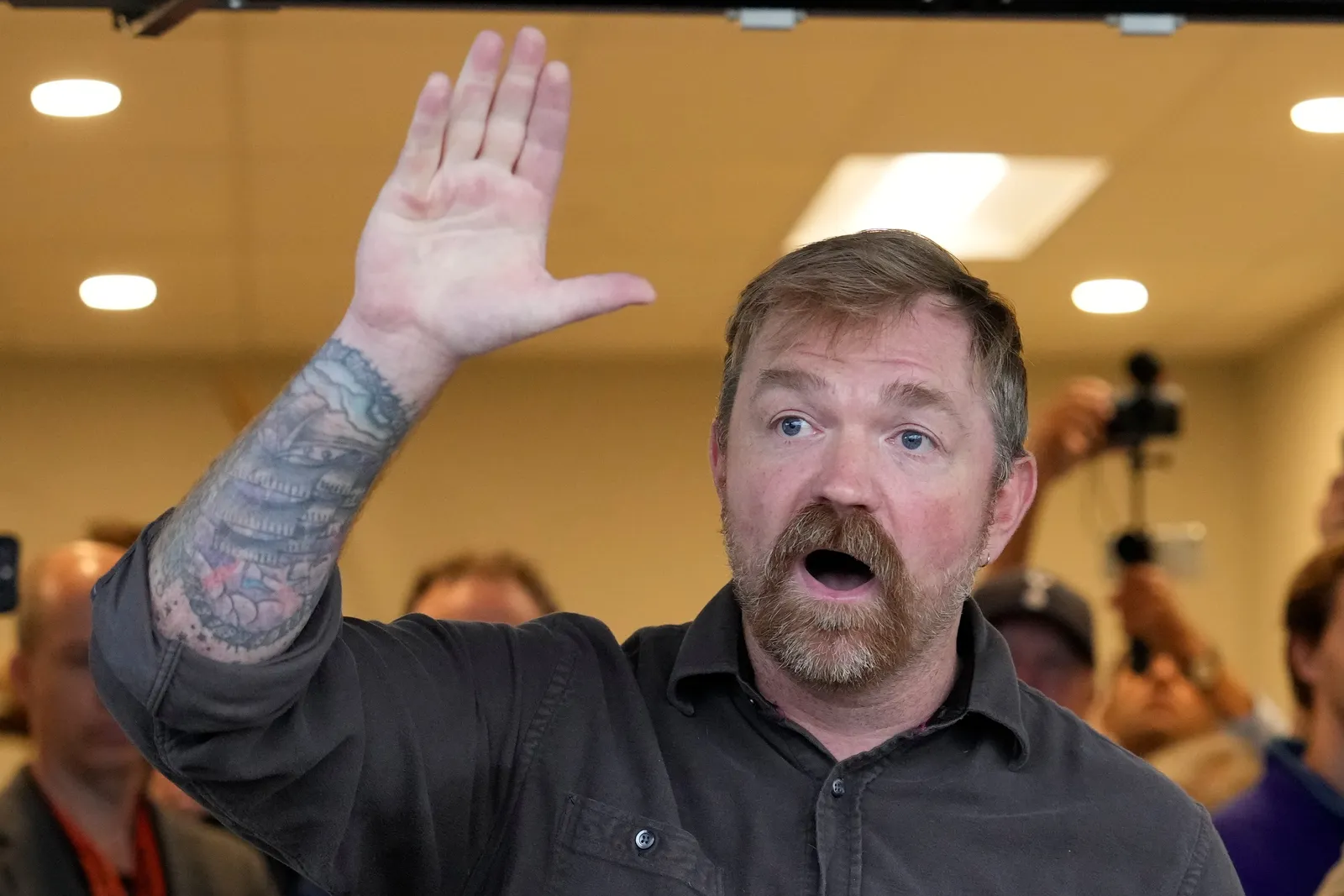 Maine Democrats get 19 days to replace Graham Platner in Collins fight