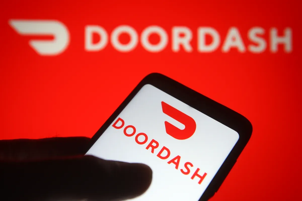 DoorDash launches Ask DoorDash, an AI chatbot for ordering by prompts and photos