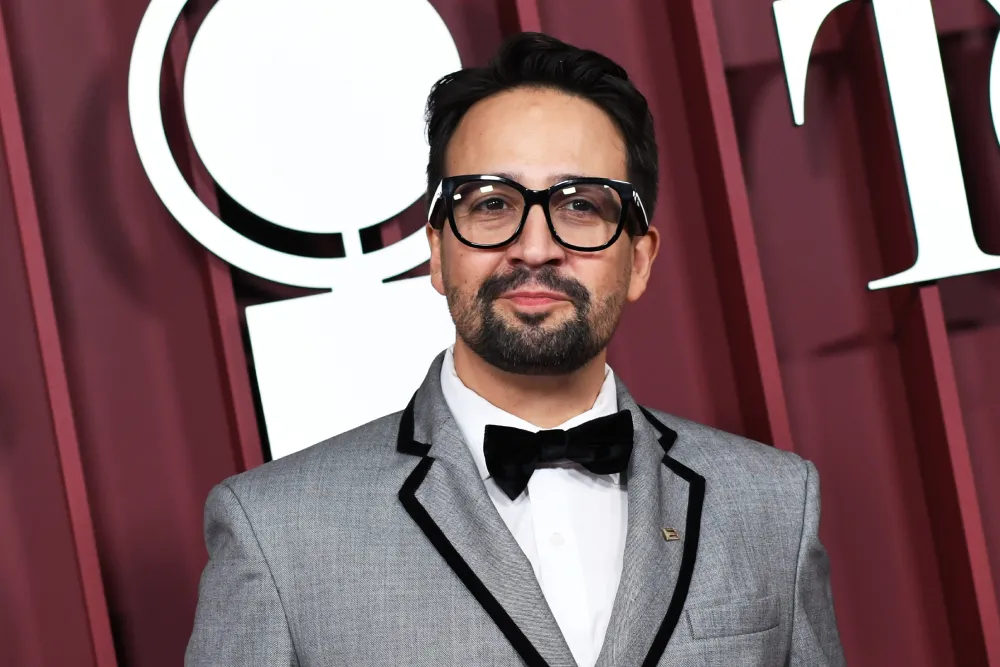 Lin-Manuel Miranda brings “Warriors” to Broadway, previews March 2027 at Lunt-Fontanne