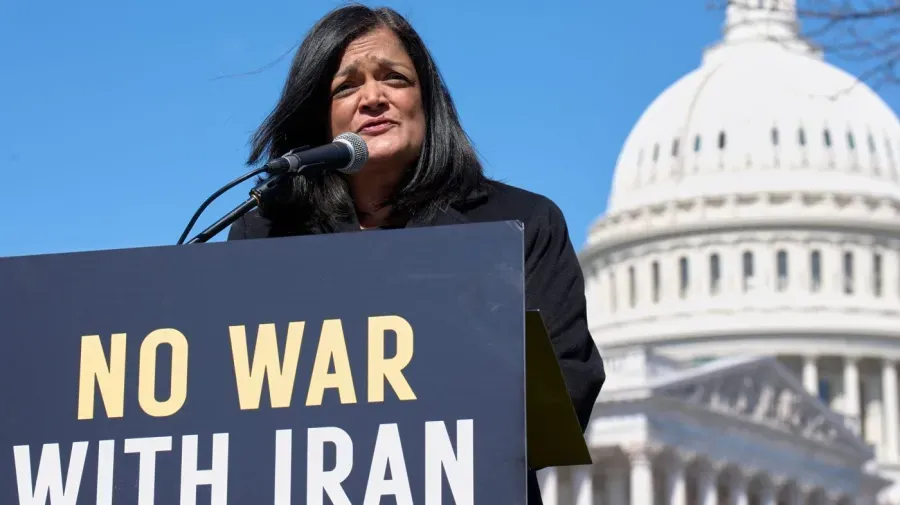 Four Republicans join Democrats as House passes Iran war powers bill, 214-208