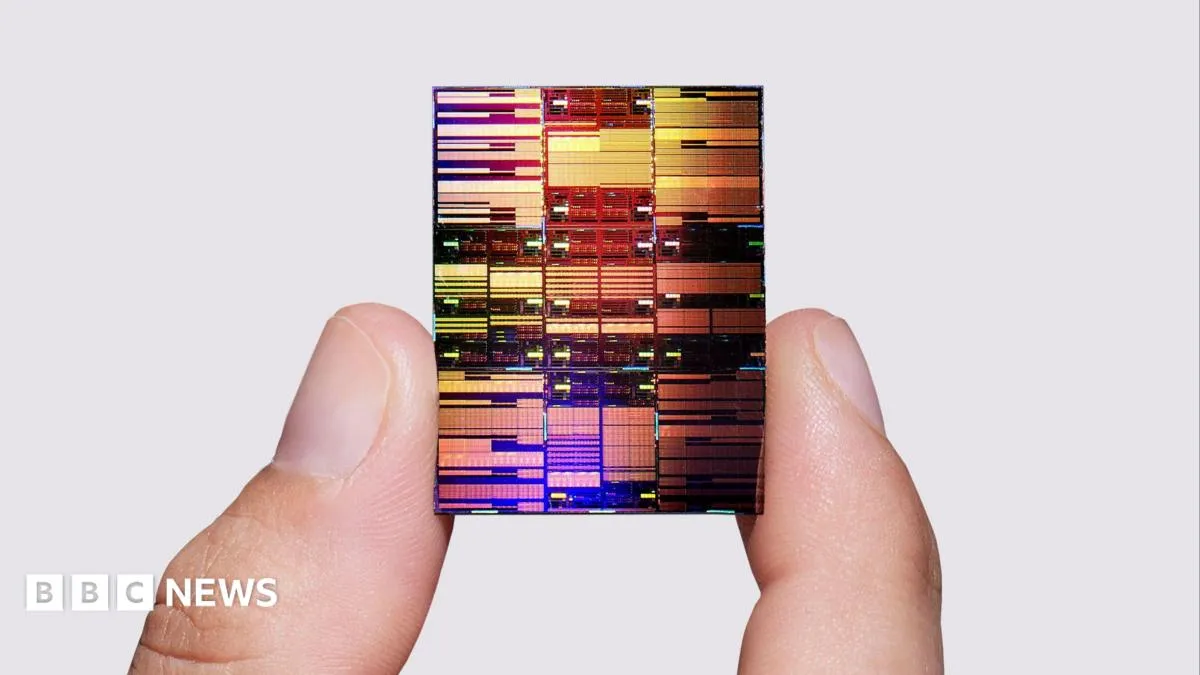 IBM claims sub-1-nanometre chip tech, but production is still months to years away