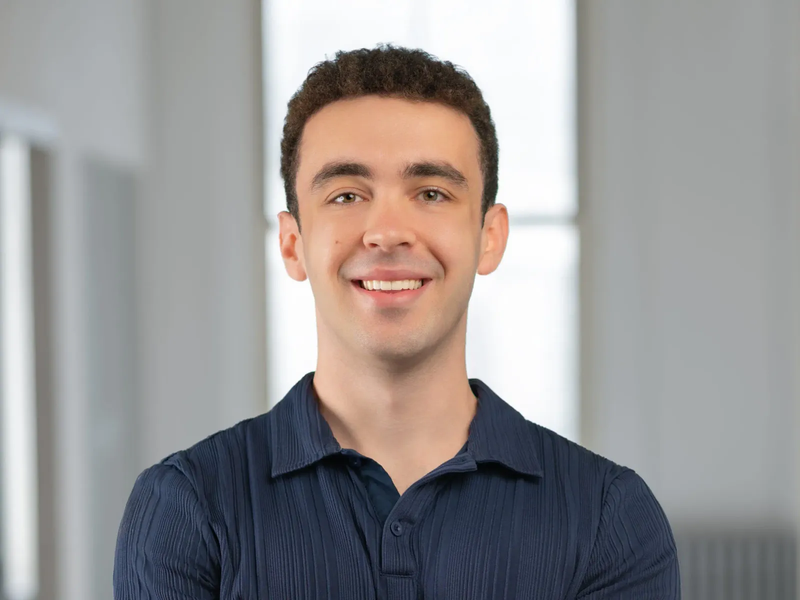 Fizz raises a $200M SAFE cap to scale ads and expand beyond colleges