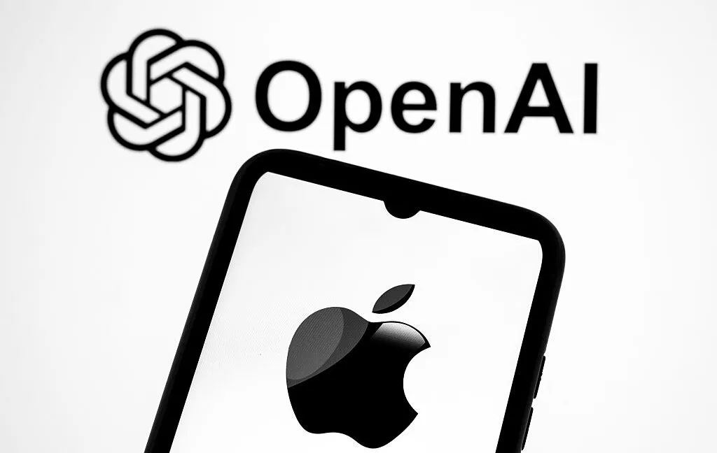 Apple sues OpenAI after ex-Engineer used a “rare bug” to steal access