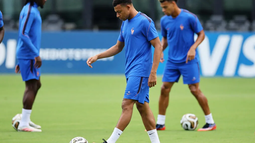 Didier Deschamps says France and England would rather skip the third-place World Cup match