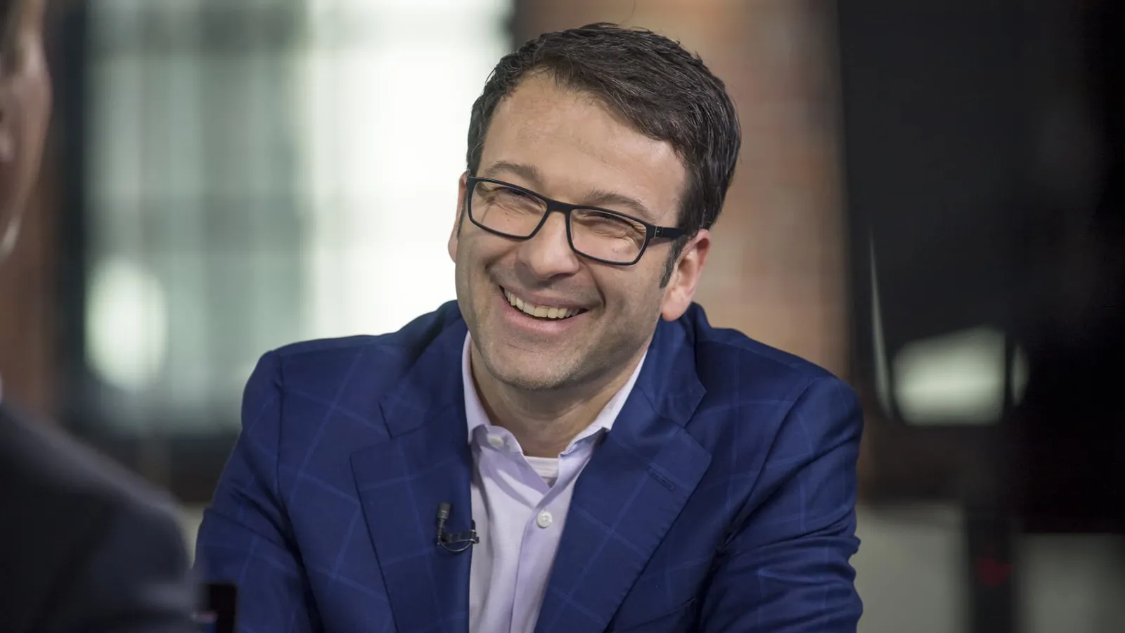 Microsoft pledges $2.5B and 6,000 staff for an AI implementation unit