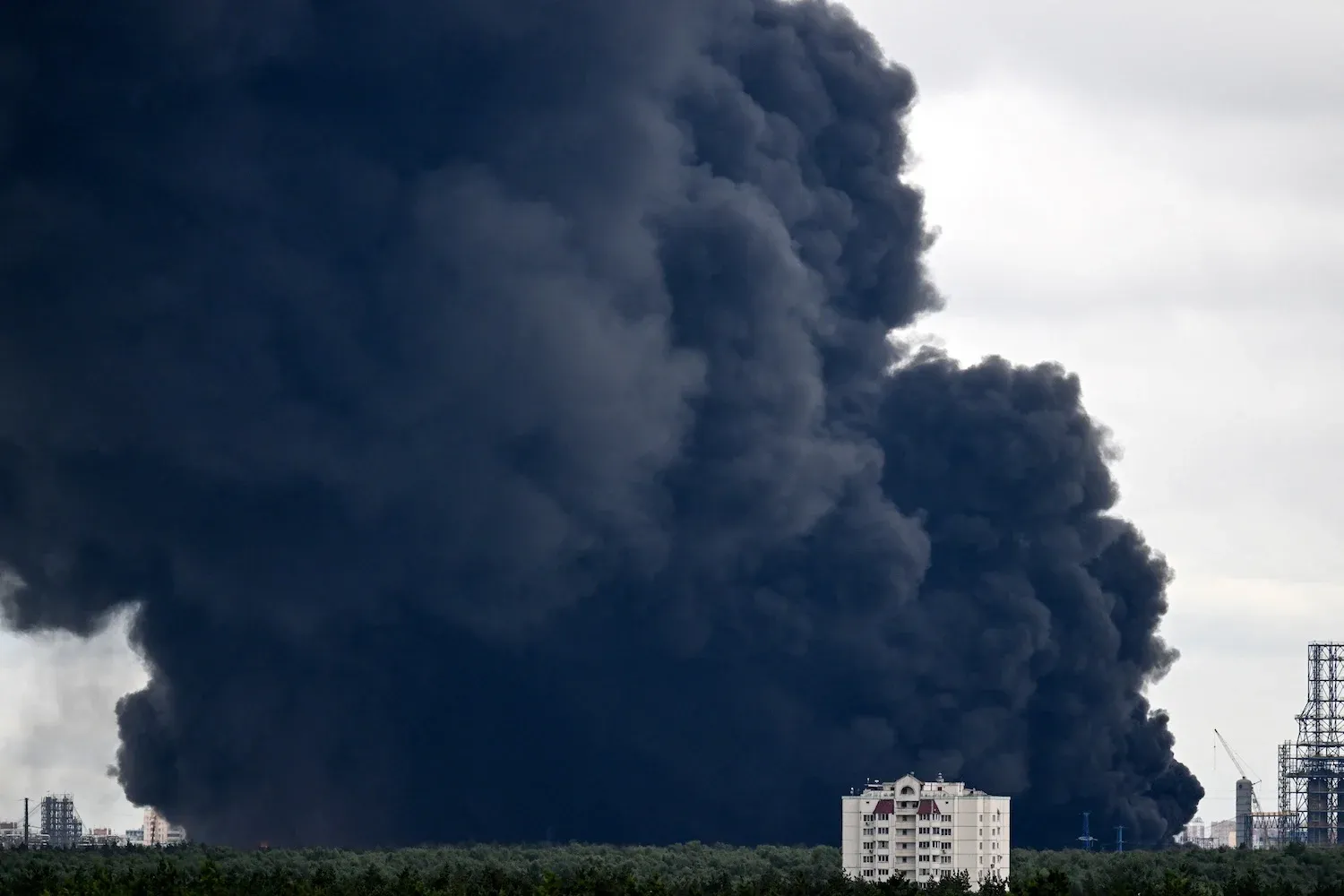 Kyiv’s drone offensive keeps escalating Russian oil hits, putting energy at Ukraine’s mercy