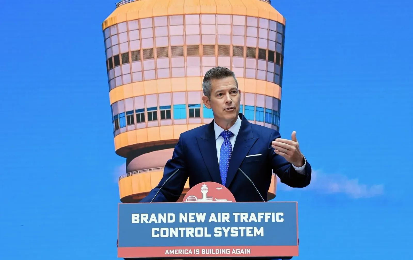 FAA awards $875M 12-year AI contract to Air Space Intelligence for delay reduction