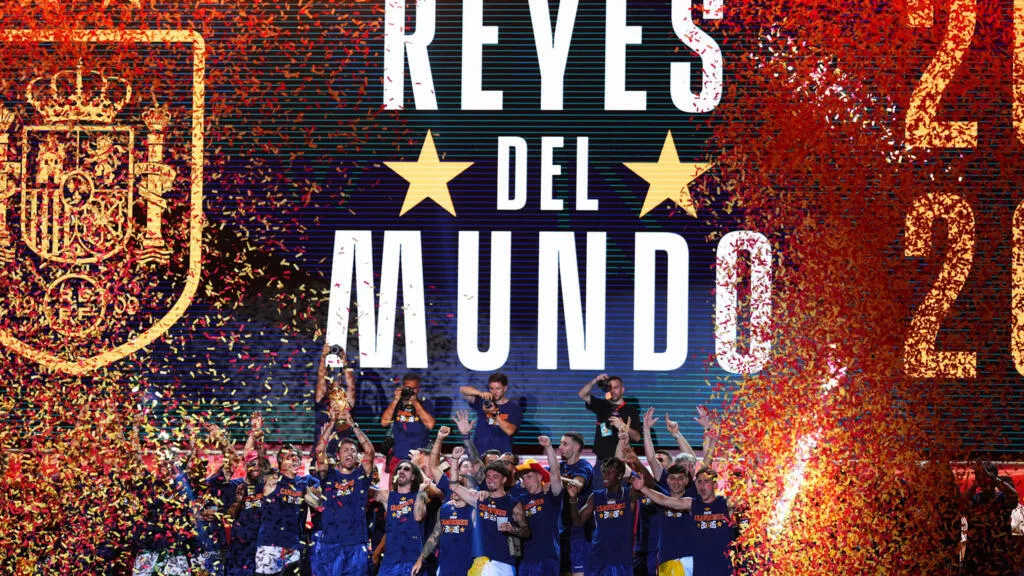 Spain return to Madrid within 24 hours, after beating Argentina 1-0 on extra time