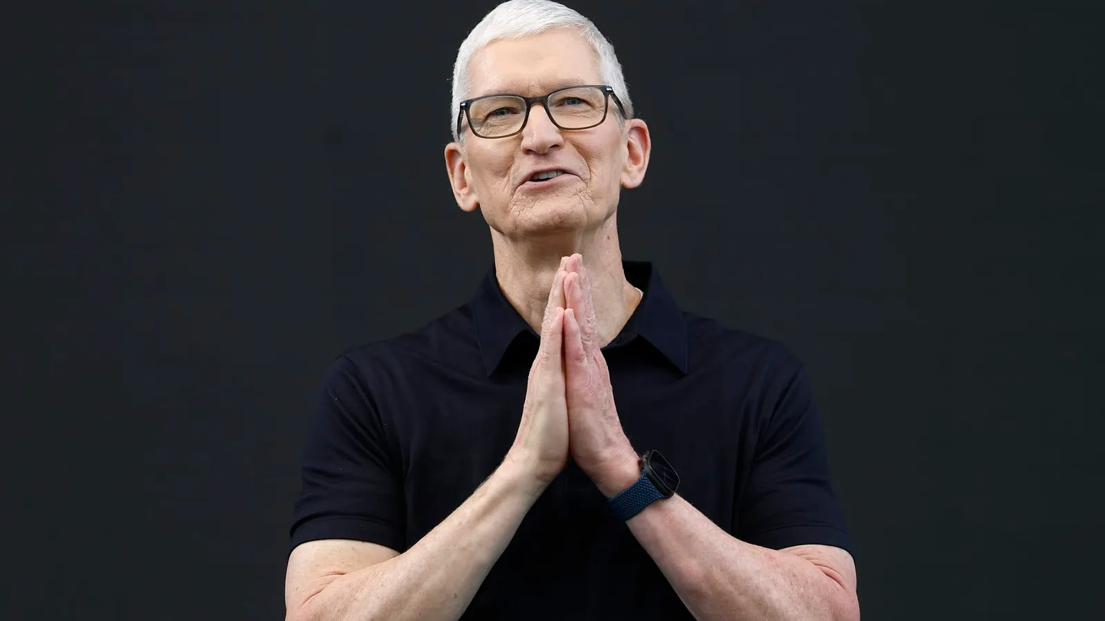 Apple stock hits record highs as AI optimism returns in one chart