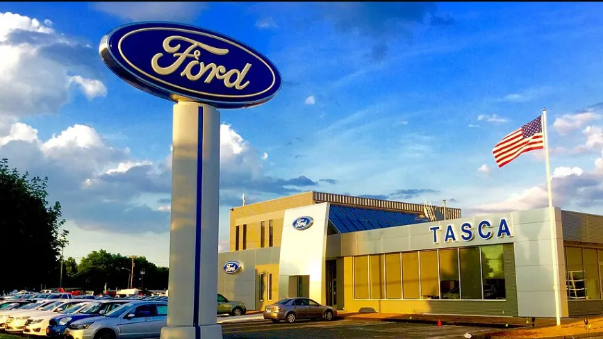 Ford swaps Google for Apple Maps, launching with a $30,000 EV pickup in 2027
