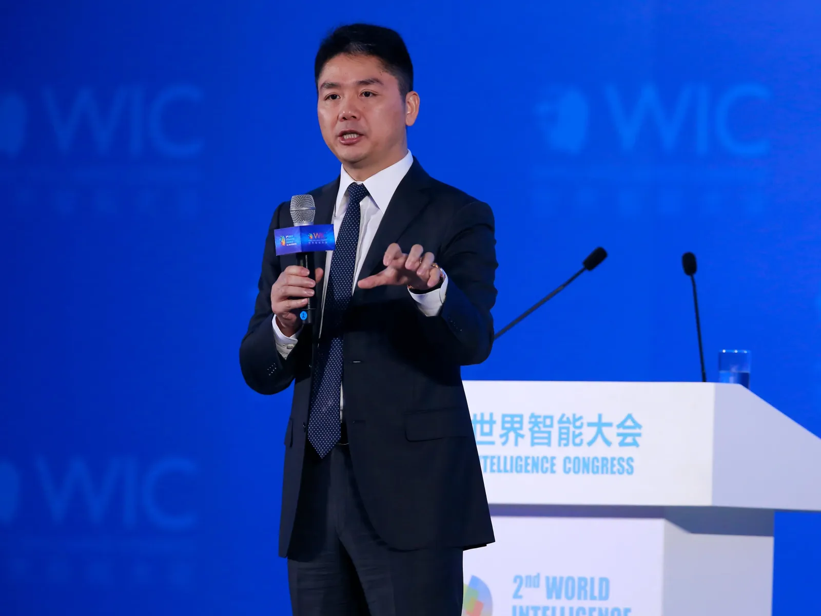 JD.com's Richard Liu plans to retrain 700,000 riders into office robot tech