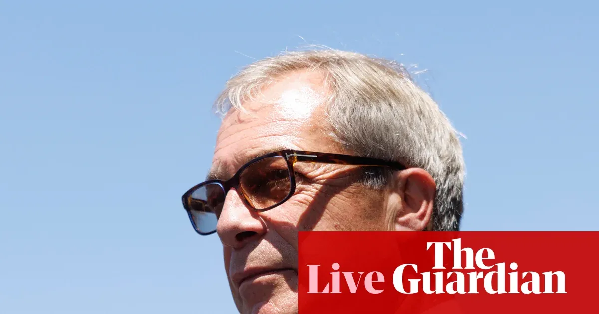 Farage tells Commons standards committee it won’t judge him fairly
