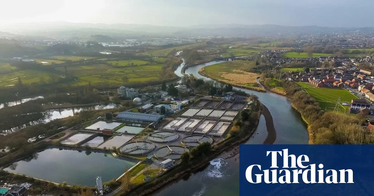 Anglian Water CEO Mark Thurston got £1.9m in 2025-26 despite bonus ban
