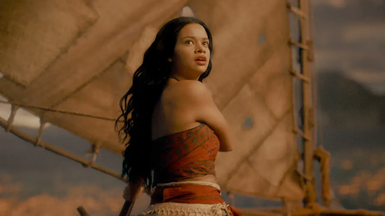 Moana racks $4.5M in previews as Disney and Warner’s weekend clash