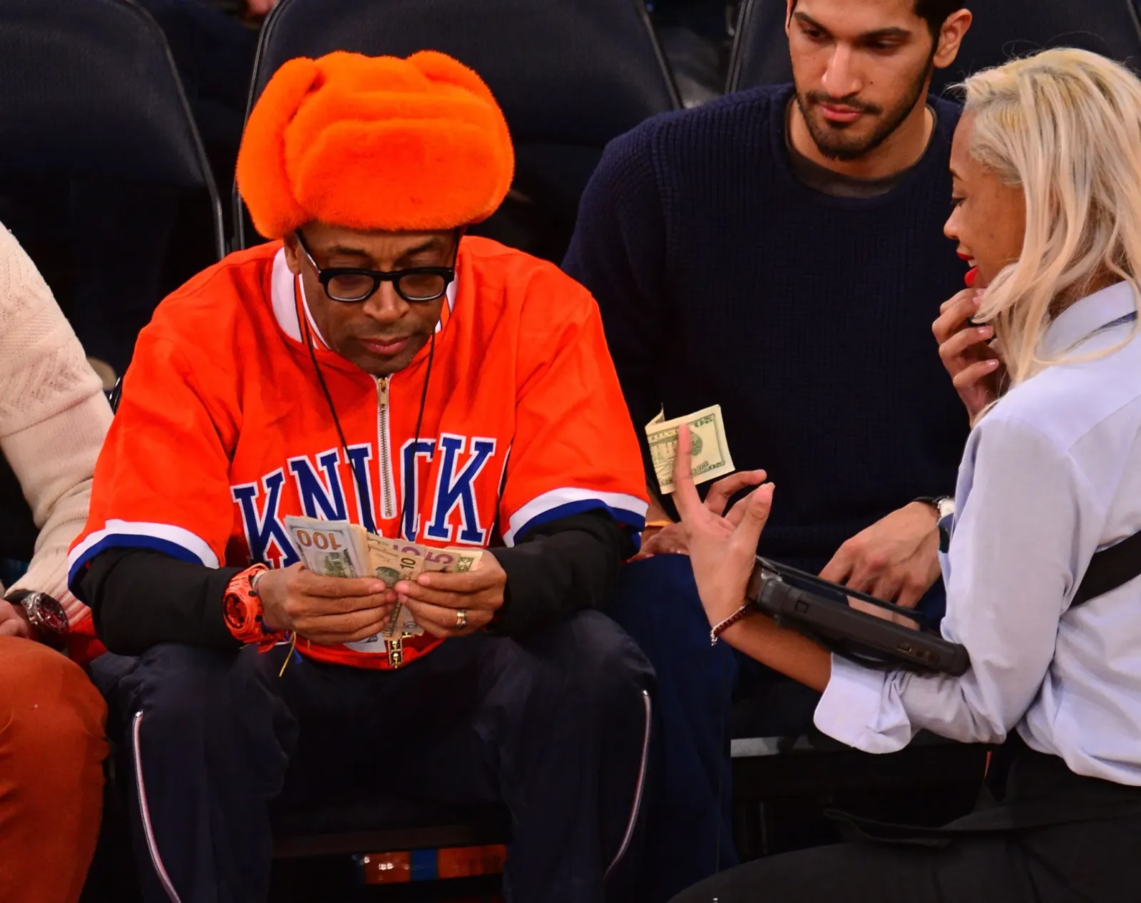 Upper East Side bar hedges Knicks tabs on Kalshi after a $4,000 hit