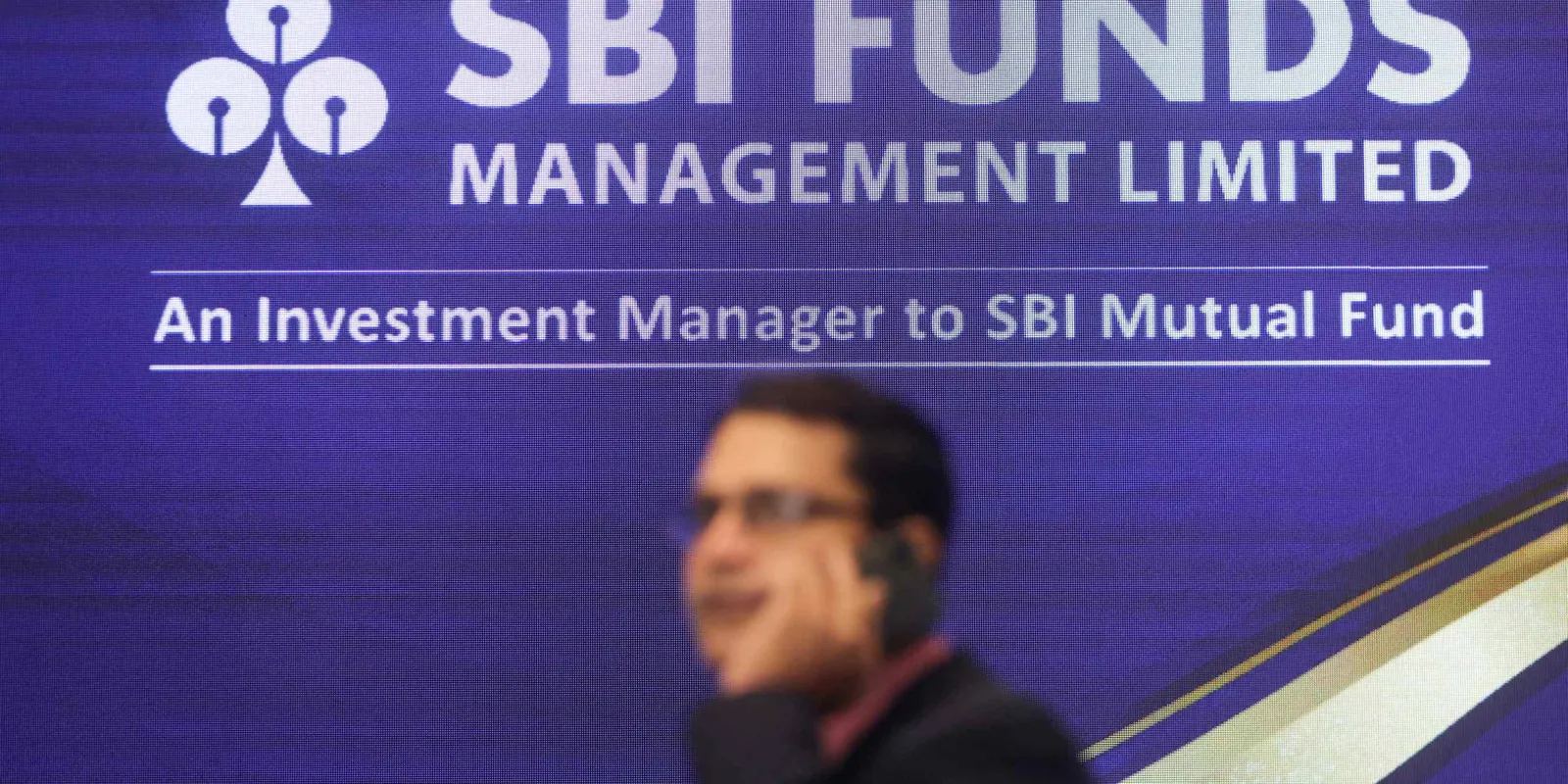 SBI Funds Management IPO opens 7% above offer price, signaling cautious investor appetite