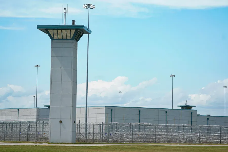 Healthy Prisons, Healthy Communities pushes nutritious food as a violence and safety lever