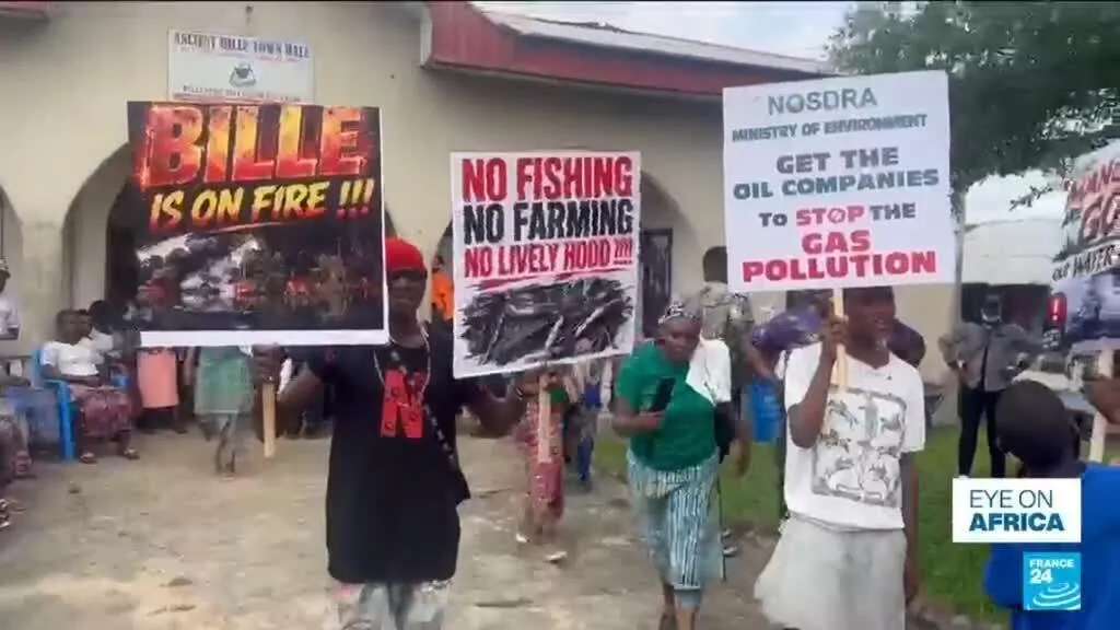 Niger Delta residents in Billé protest toxic flammable gas leaks, demand government action