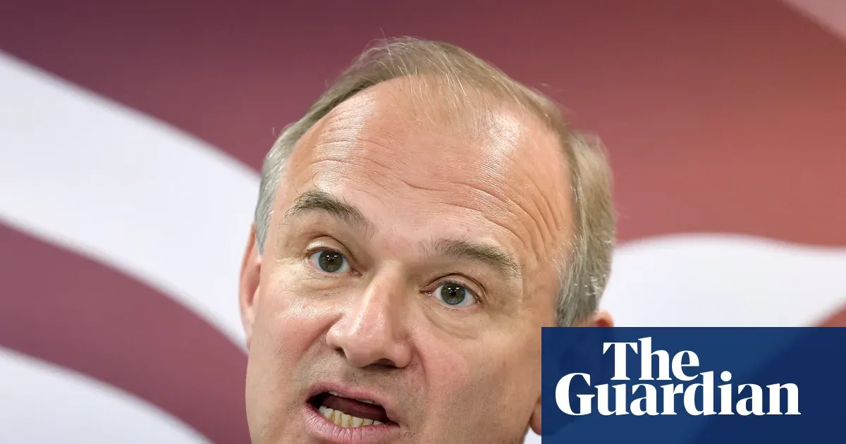 Ed Davey demands action after Musk foundation brings Tommy Robinson to Moscow