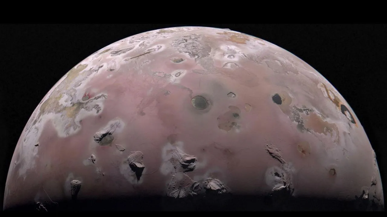 Juno found Io’s subsurface heats up 40F below the surface, upending volcano monitoring