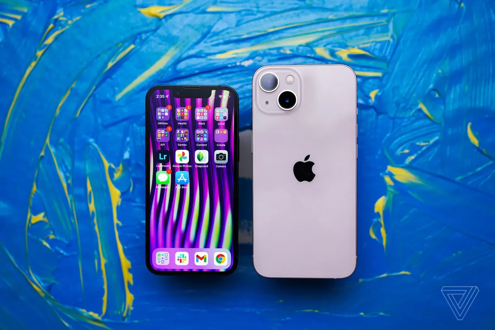 iPhone Handoff lets two phones share one number in iOS 27
